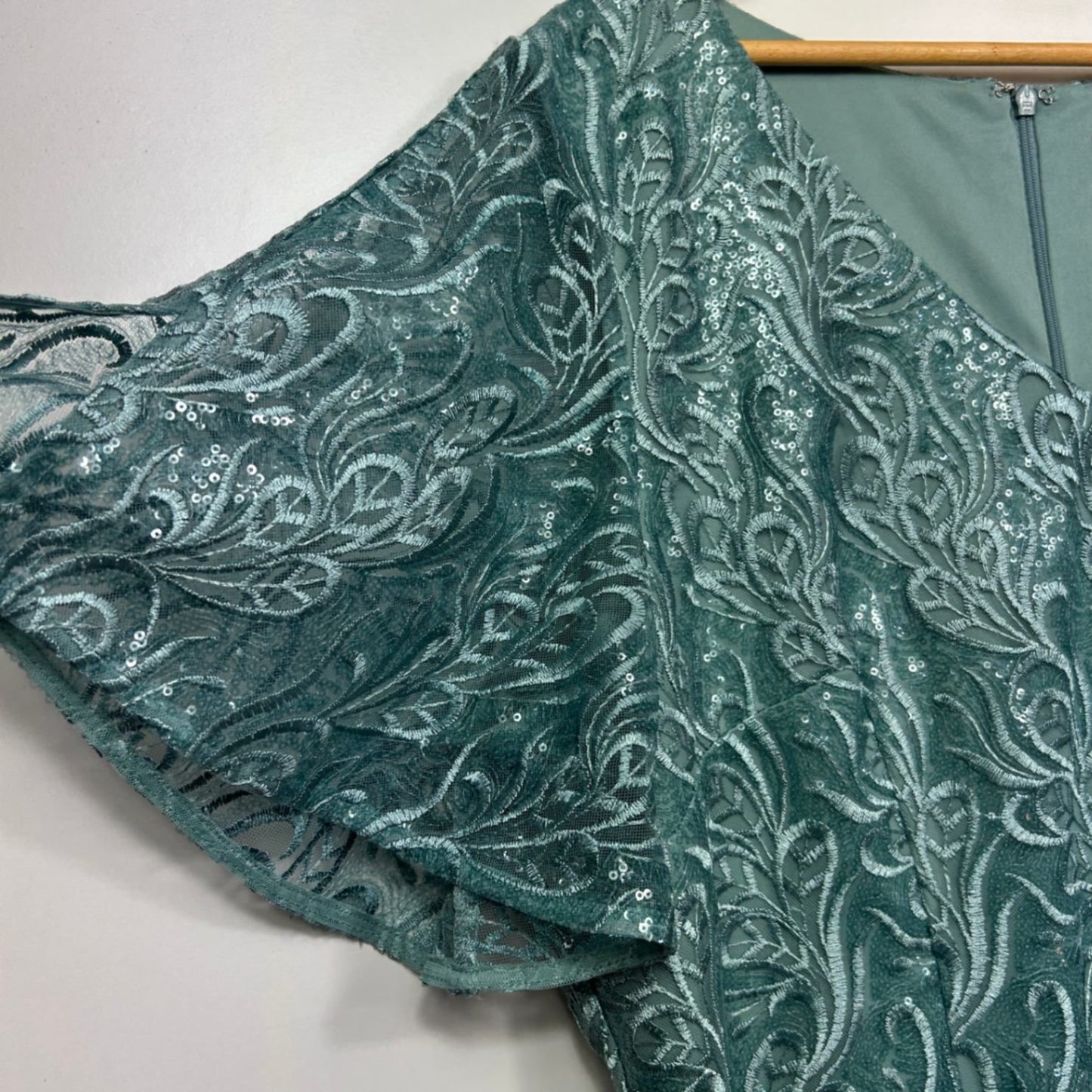 Miss Anne Formal Cocktail Dress Size 18 Sequin Embroidered Mother of the Bride