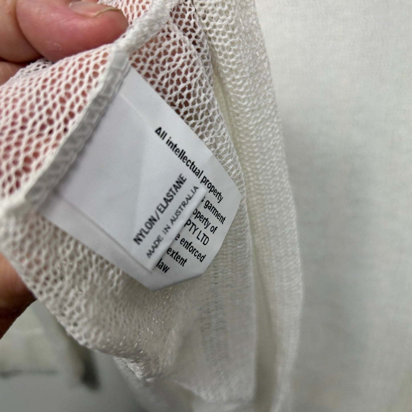 Taking Shape Sheer Mesh Knit Top Size 20 Large Plus White Long Sleeve Layering