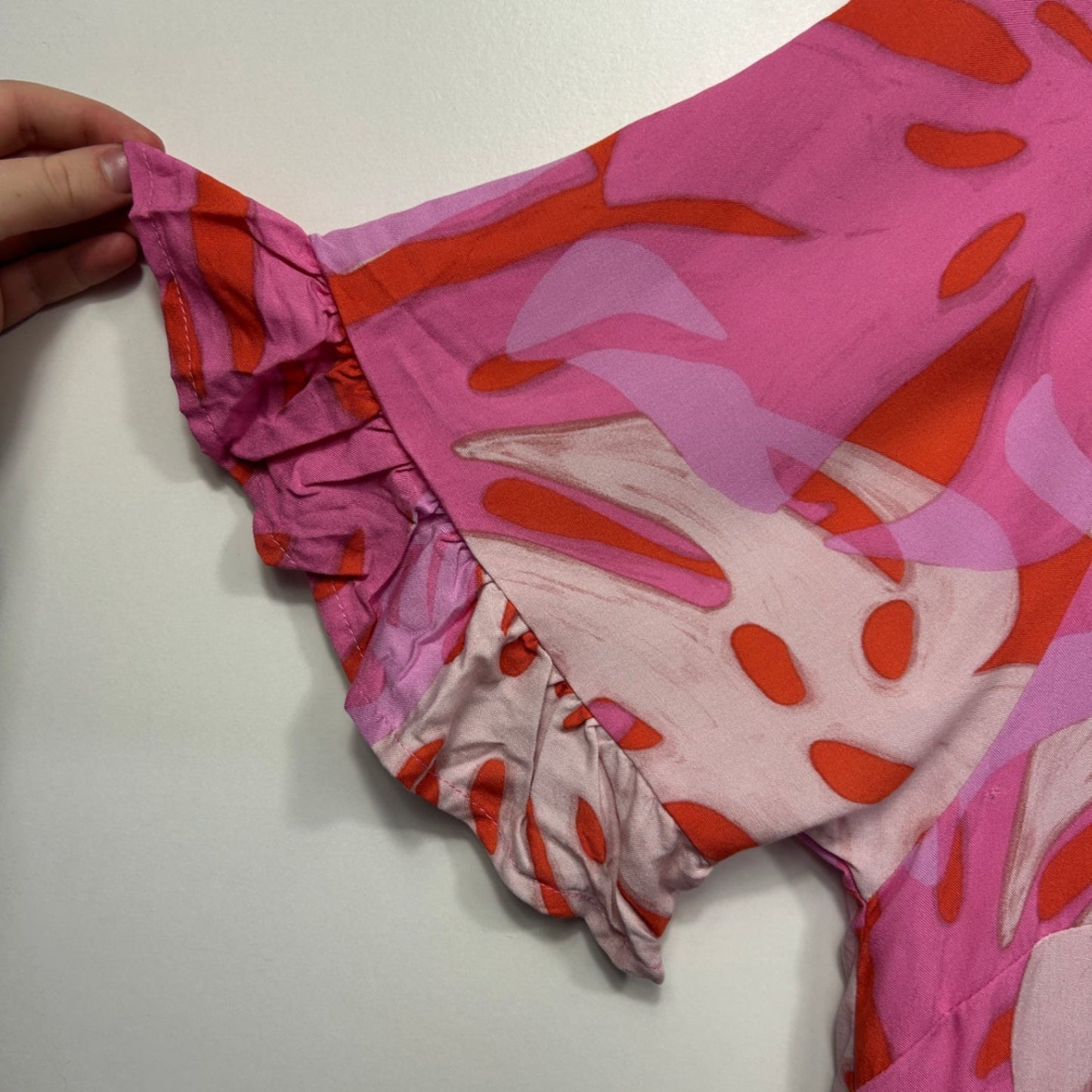 New Millers Pink Red Viscose Short Ruffle Sleeve Top Blouse Size 16