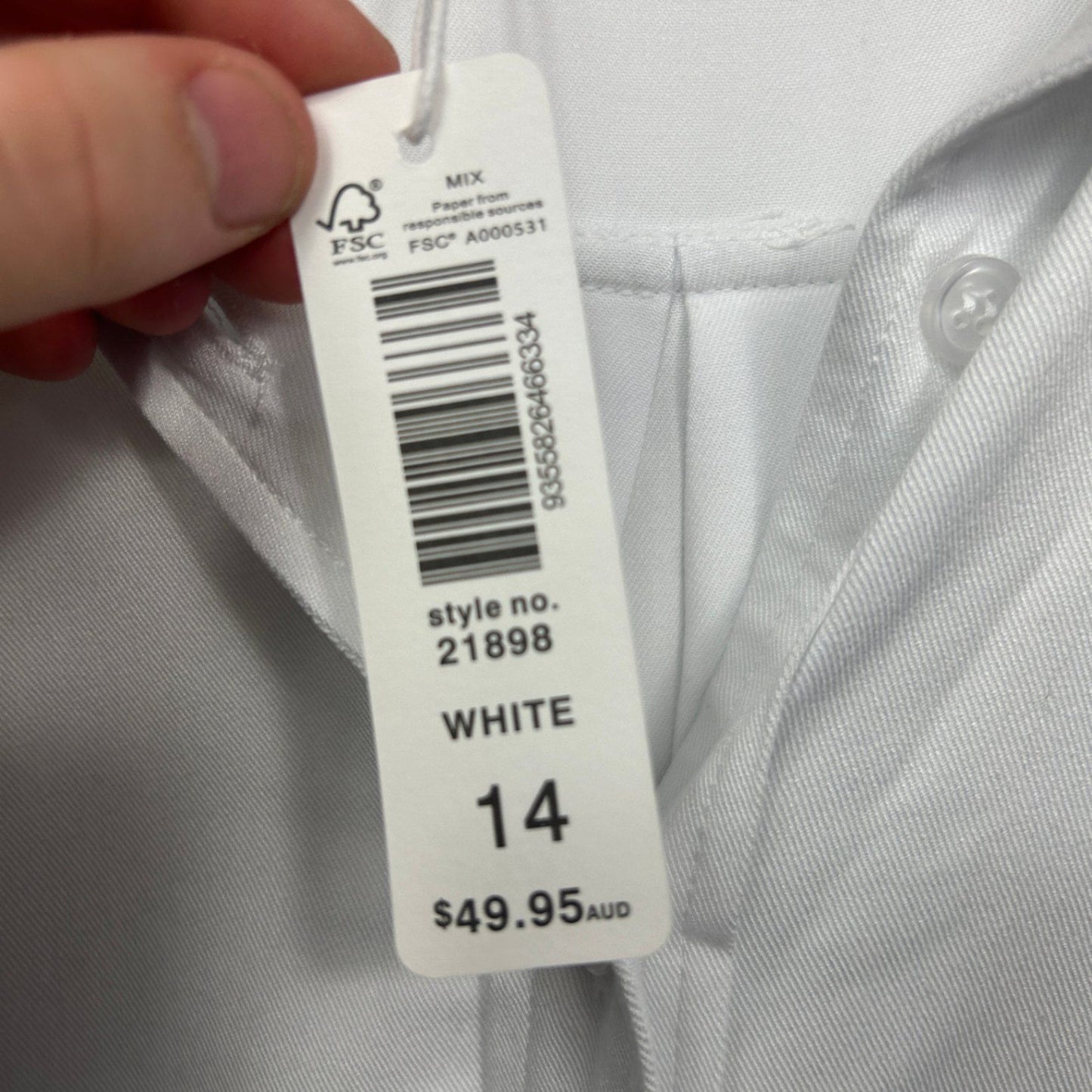 New Suzanne Grae Shirt Size 14 White Long Sleeve Button Up Collared