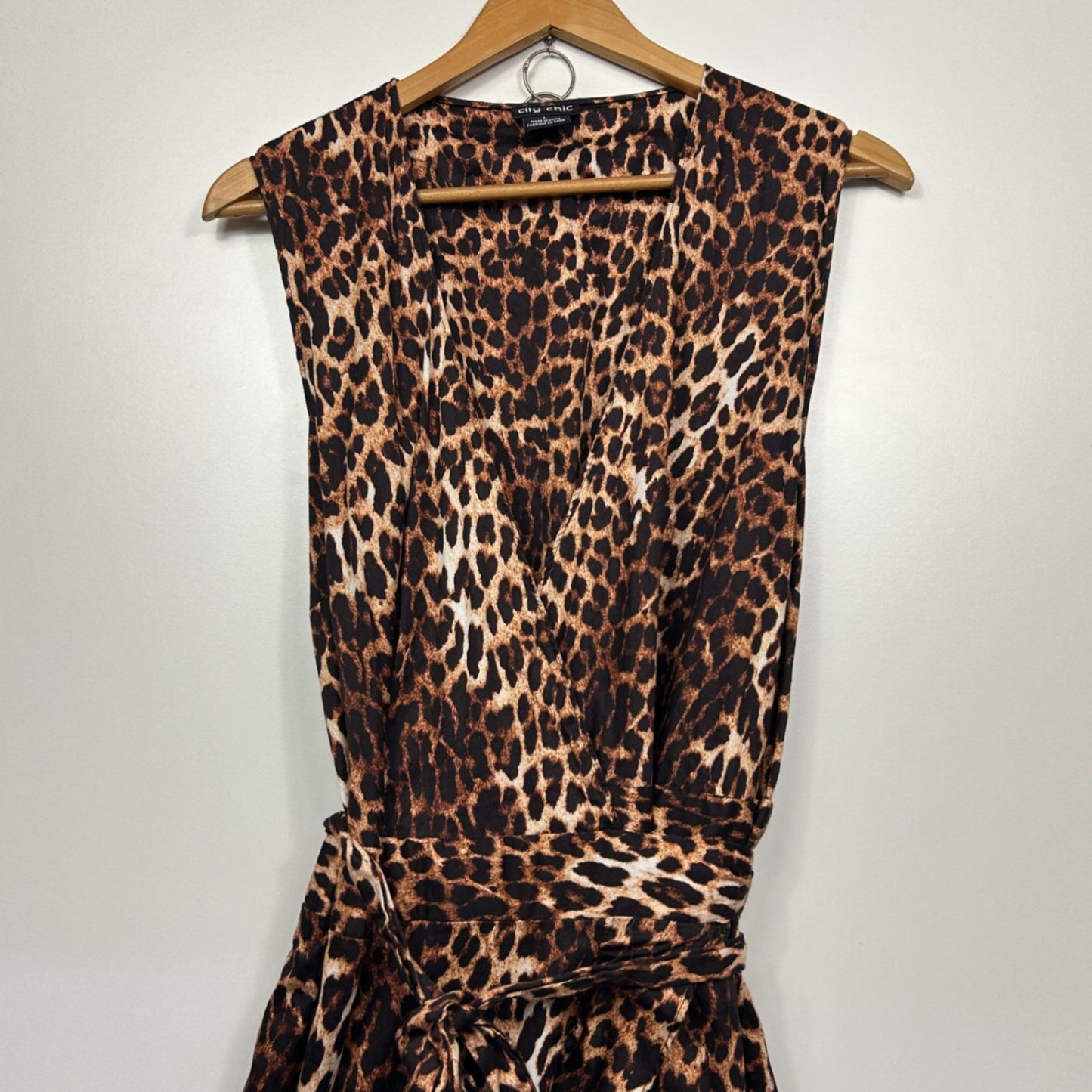 City Chic Wrap Dress Size 20 Large Plus Sleeveless Brown Animal Print
