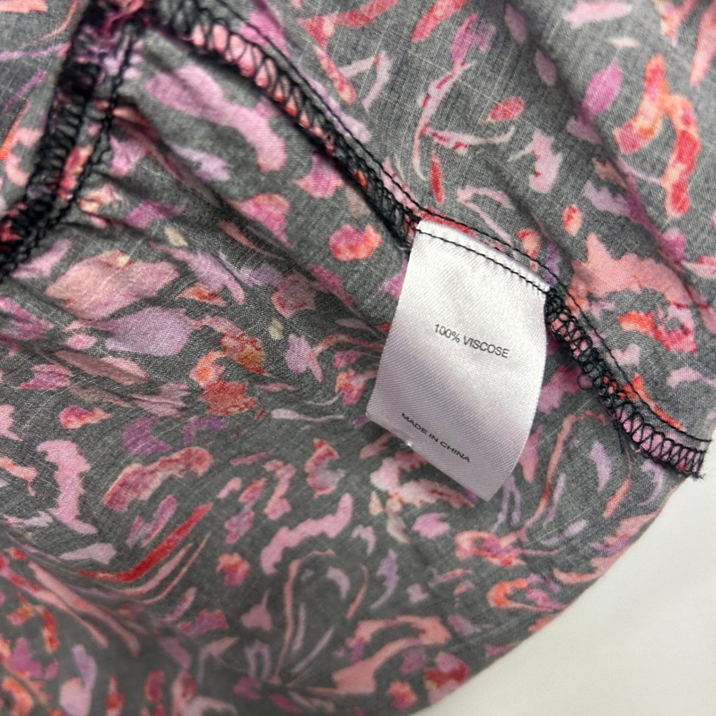 Virtuelle Top Size 16 Long Sleeve Floral Ruched Neckline Viscose *Fault