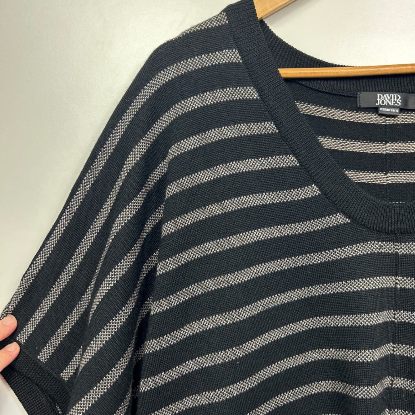 David Jones Black Italian Yarn Wool Blend Knit Top Size 16 18 Striped Metallic
