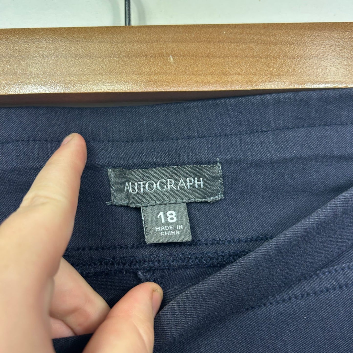 Autograph Bermuda Shorts Cropped Pants Size 18 Navy Blue Pull On