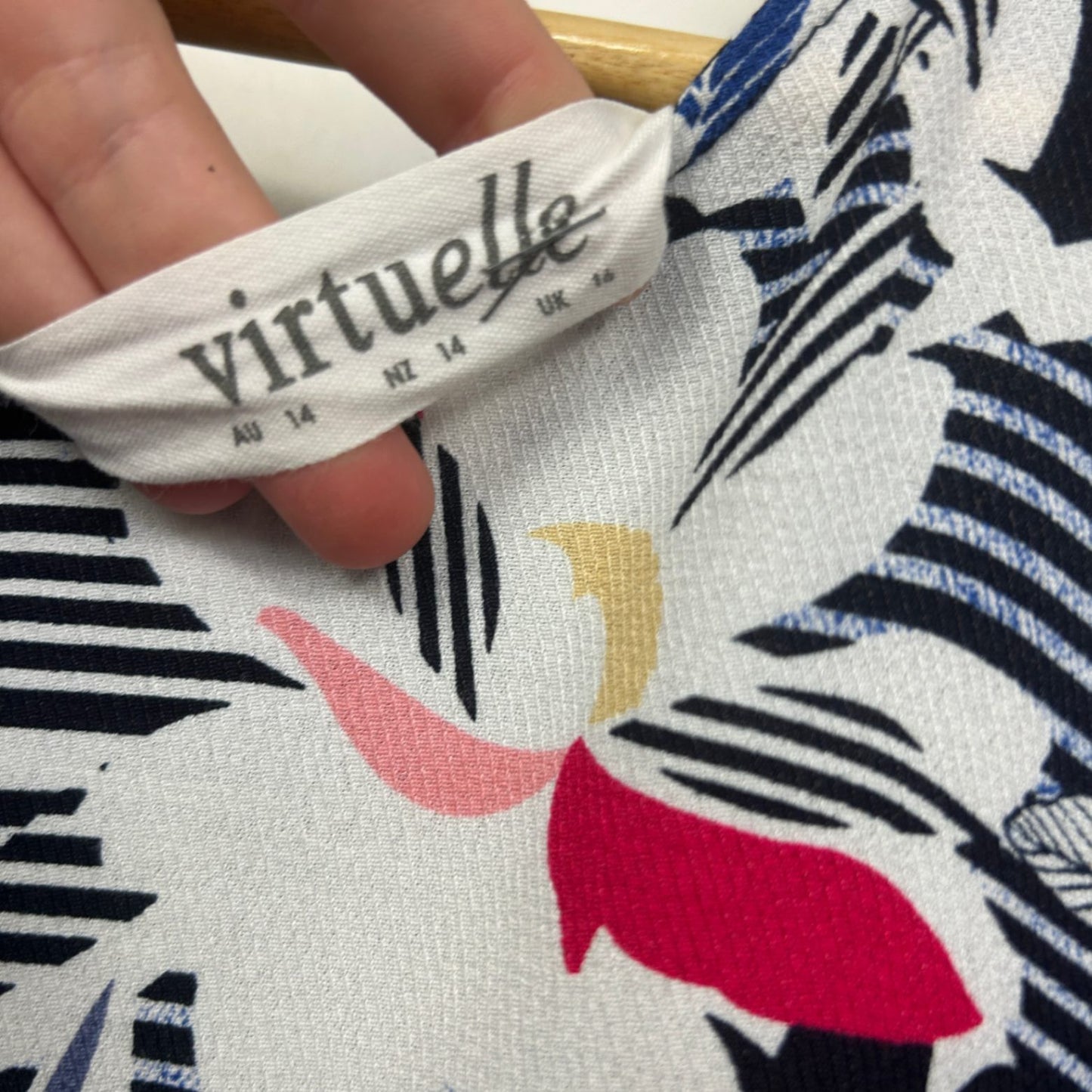 Virtuelle Tunic Top Size 14 Striped Floral Cold Shoulder Hi Low Hem
