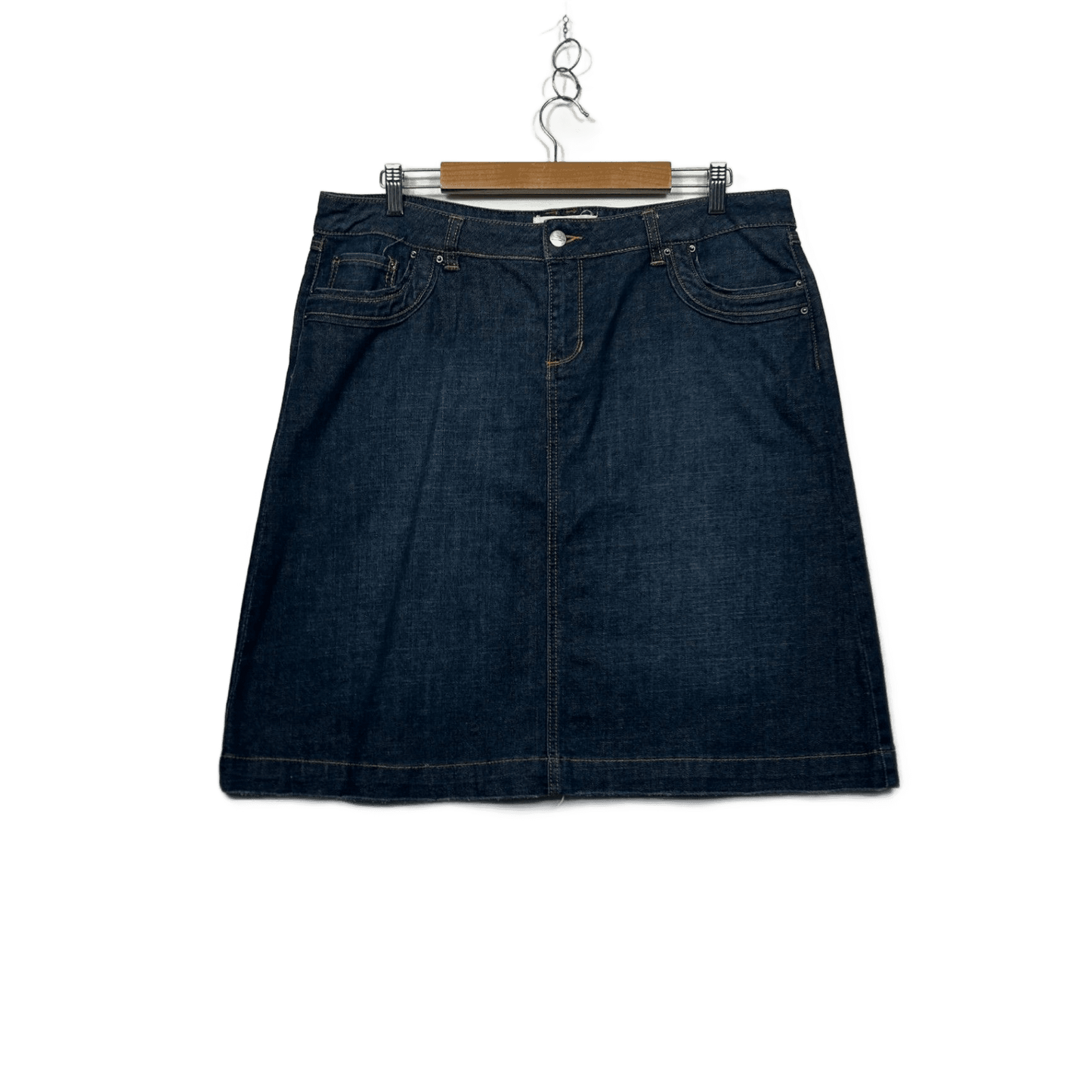Sussan A-line Denim Size 16 Dark Wash Pockets Zip Fly Short Length