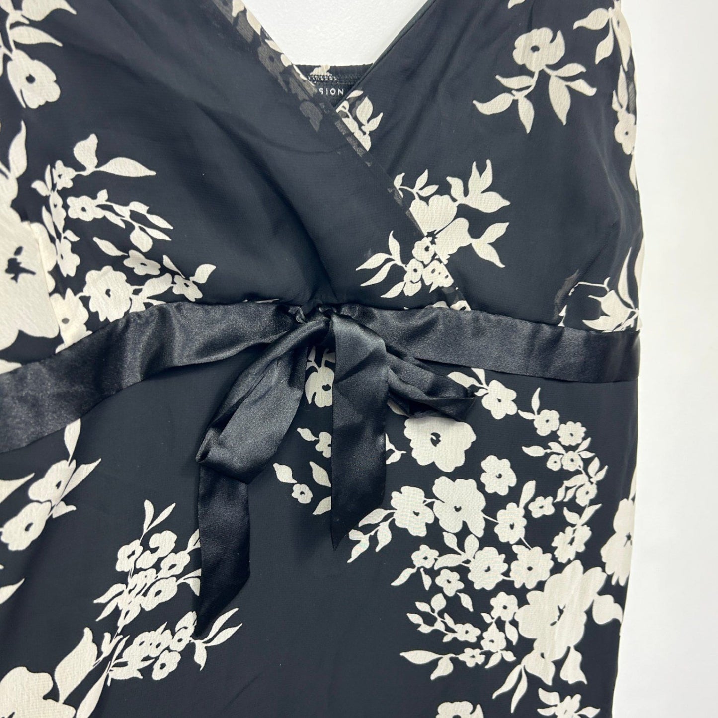 Expression Womens Black Polyester Sleeveless V-Neck Tunic Top Size 26