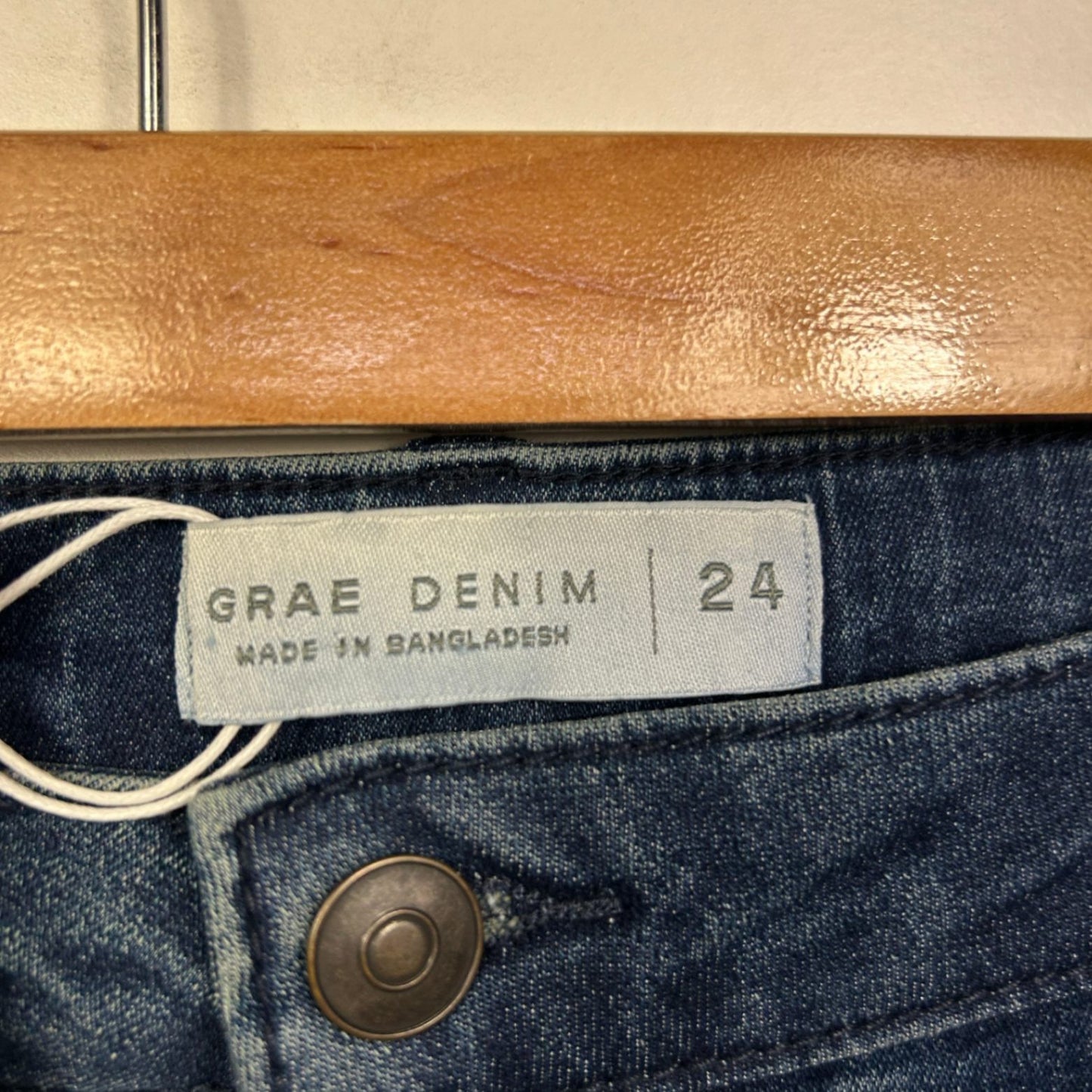 New Suzanne Grae Denim Shorts Size 24