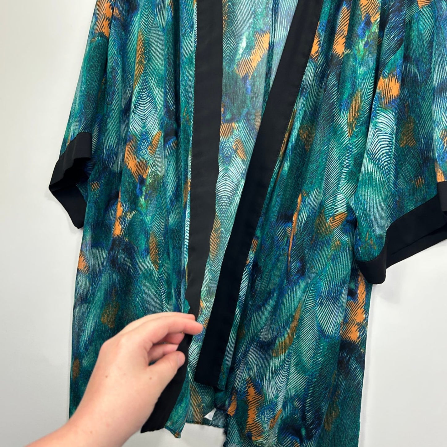 Belle Curve Multicoloured Open Front Kimono Jacket Size 18