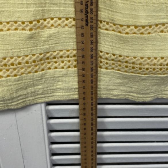 Capture Light Yellow Short Sleeve Round Neck Crochet Trim Top Size XXL 16 18