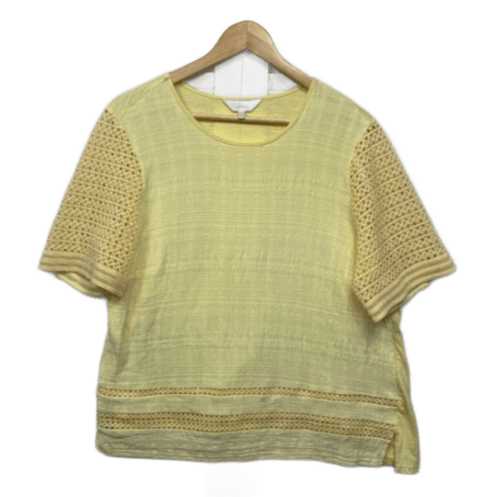 Capture Light Yellow Short Sleeve Round Neck Crochet Trim Top Size XXL 16 18