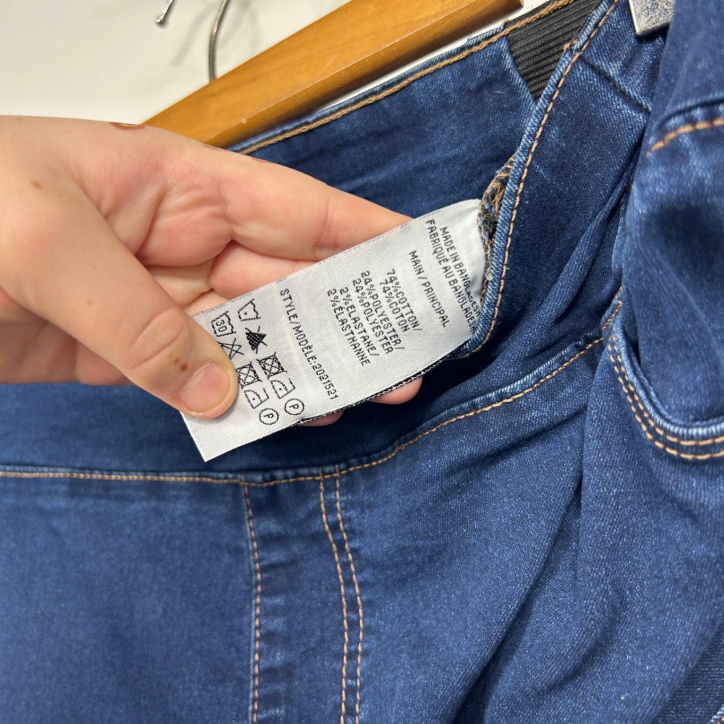 Autograph Women's Blue Pull On Jeans Size 24