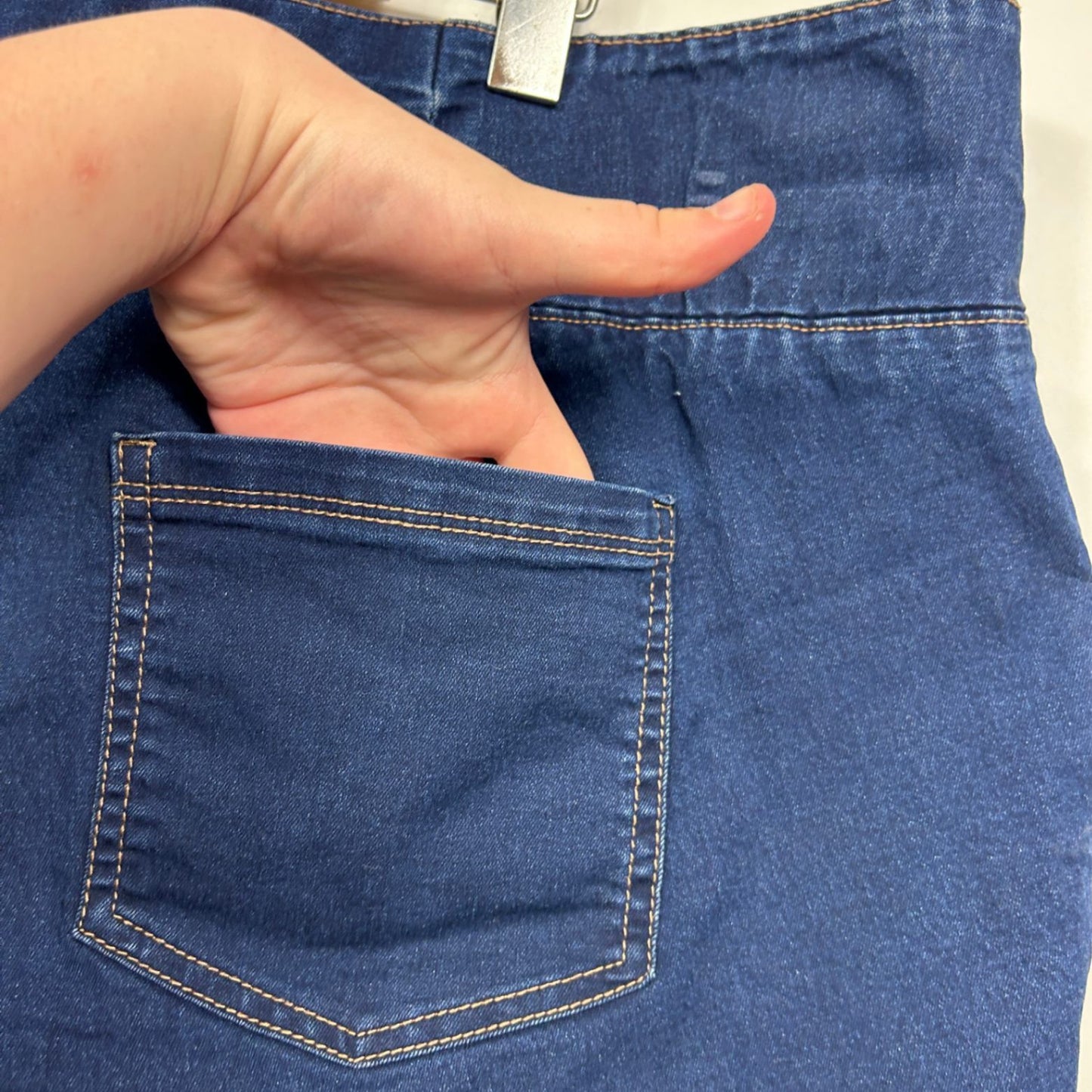 Autograph Women's Blue Pull On Jeans Size 24