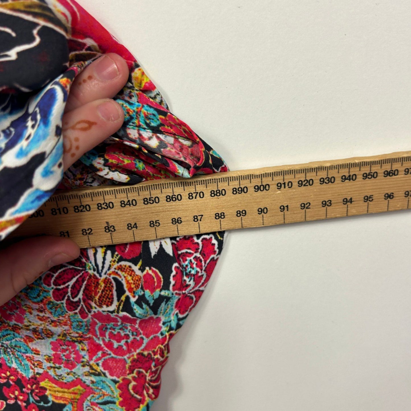 Taking Shape Tunic Top Size 20 22 Multicoloured Cold Shoulder Sleeve