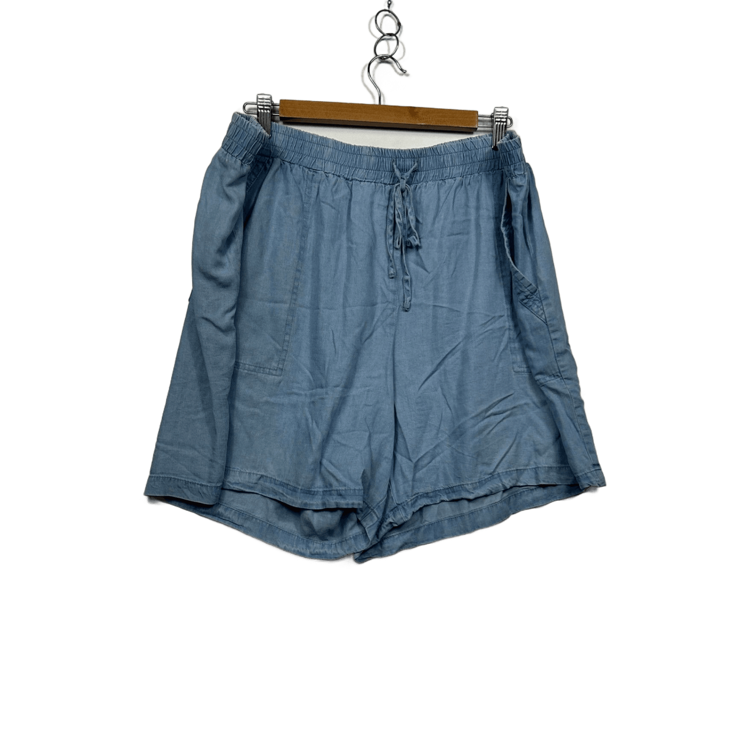 Avella Blue Casual Pockets Chambray Shorts Size 18