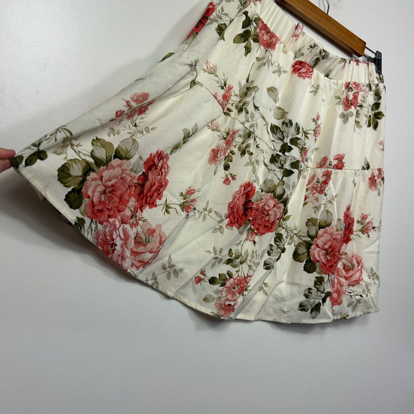 SHEIN Womens White Floral Mini A-Line Skirt Size 3XL 16 18