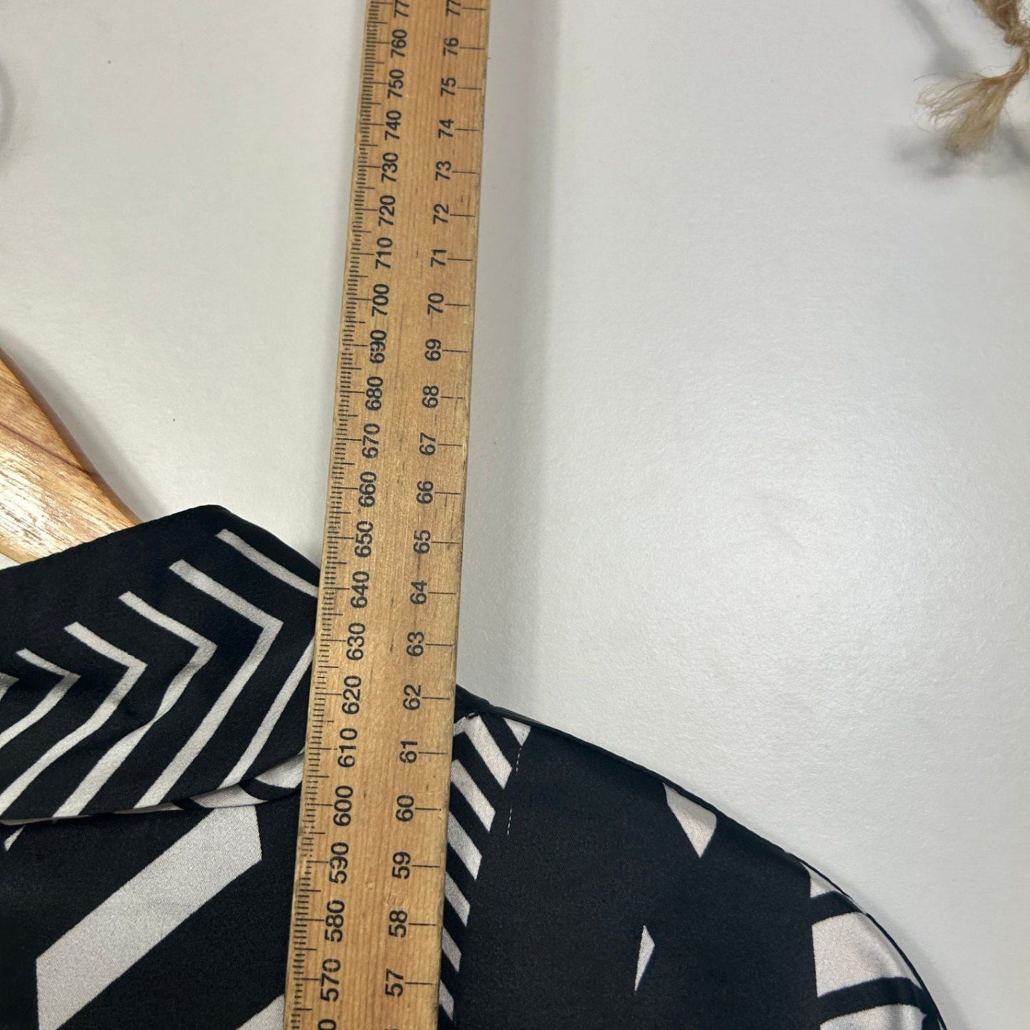 Taking Shape Black White Jacket Top Size 22