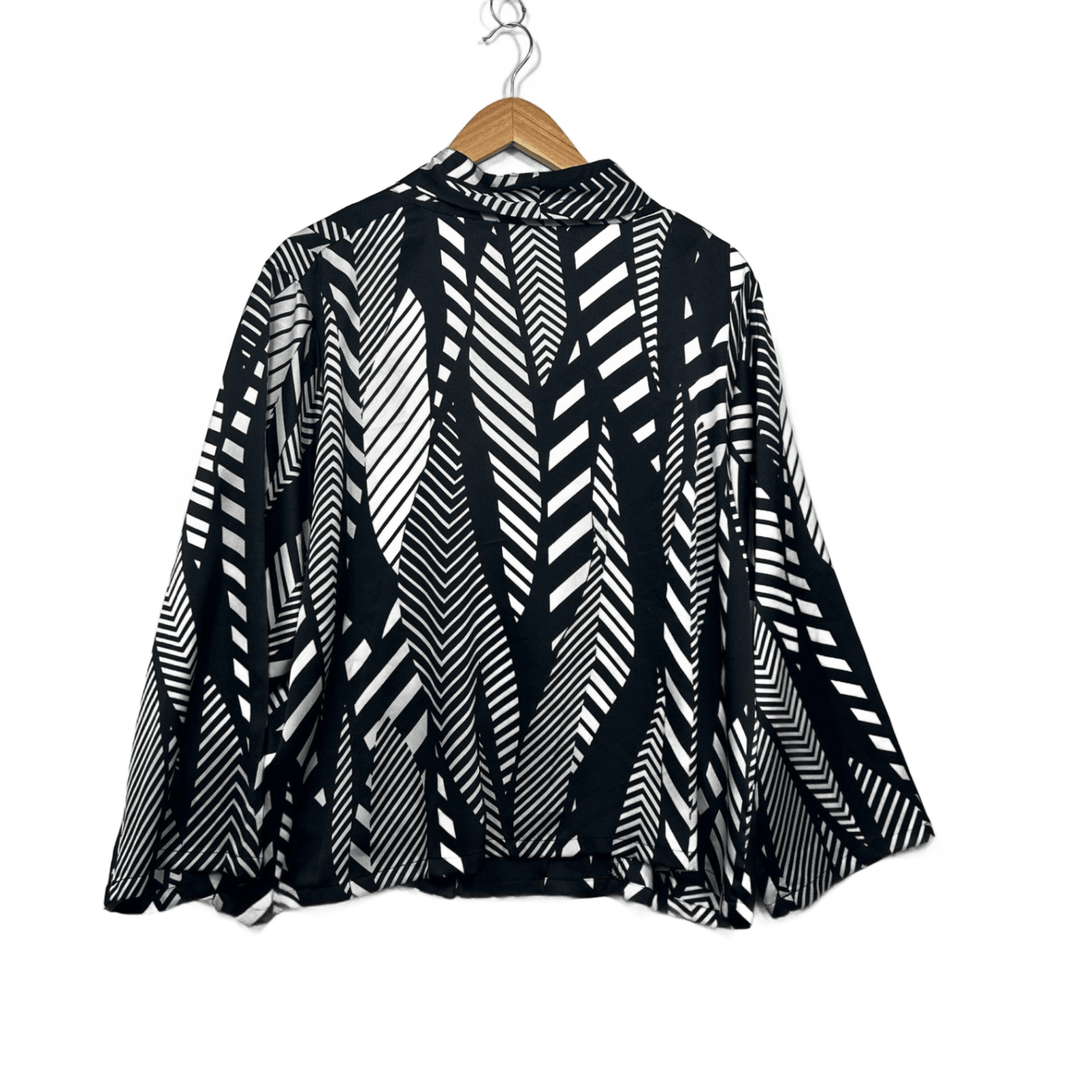 Taking Shape Black White Jacket Top Size 22