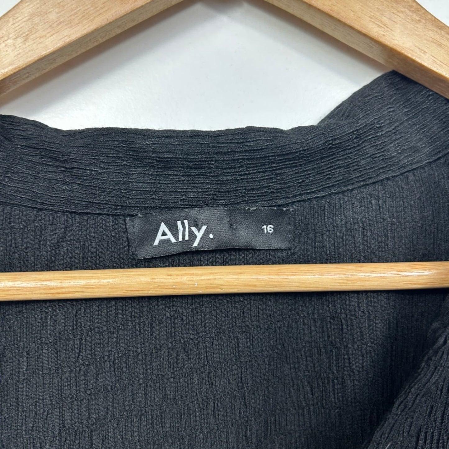 Ally Black Button Up Long Sleeve Top Shirt Blouse Size 16