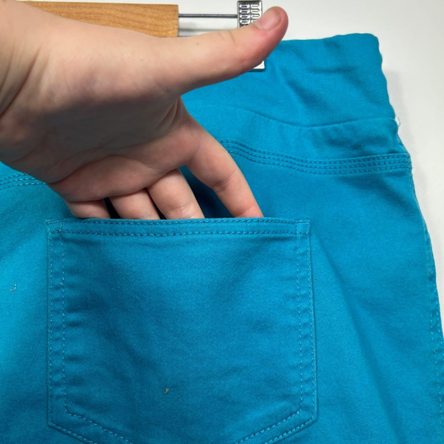 Millers Blue Bermuda Pull On Shorts Size 20
