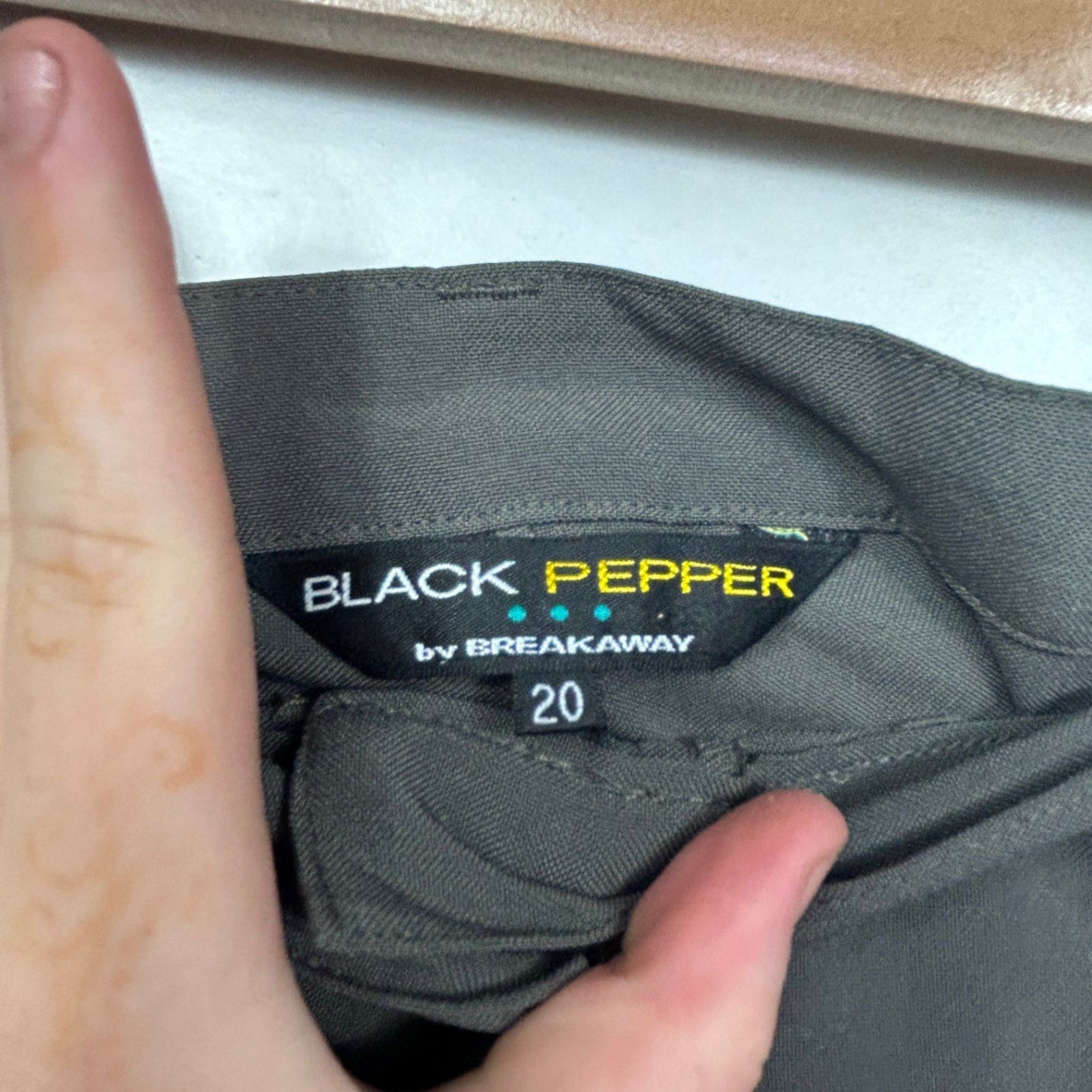 Black Pepper Women's Size 20 Charcoal Straight-Leg Trousers Pants Pockets