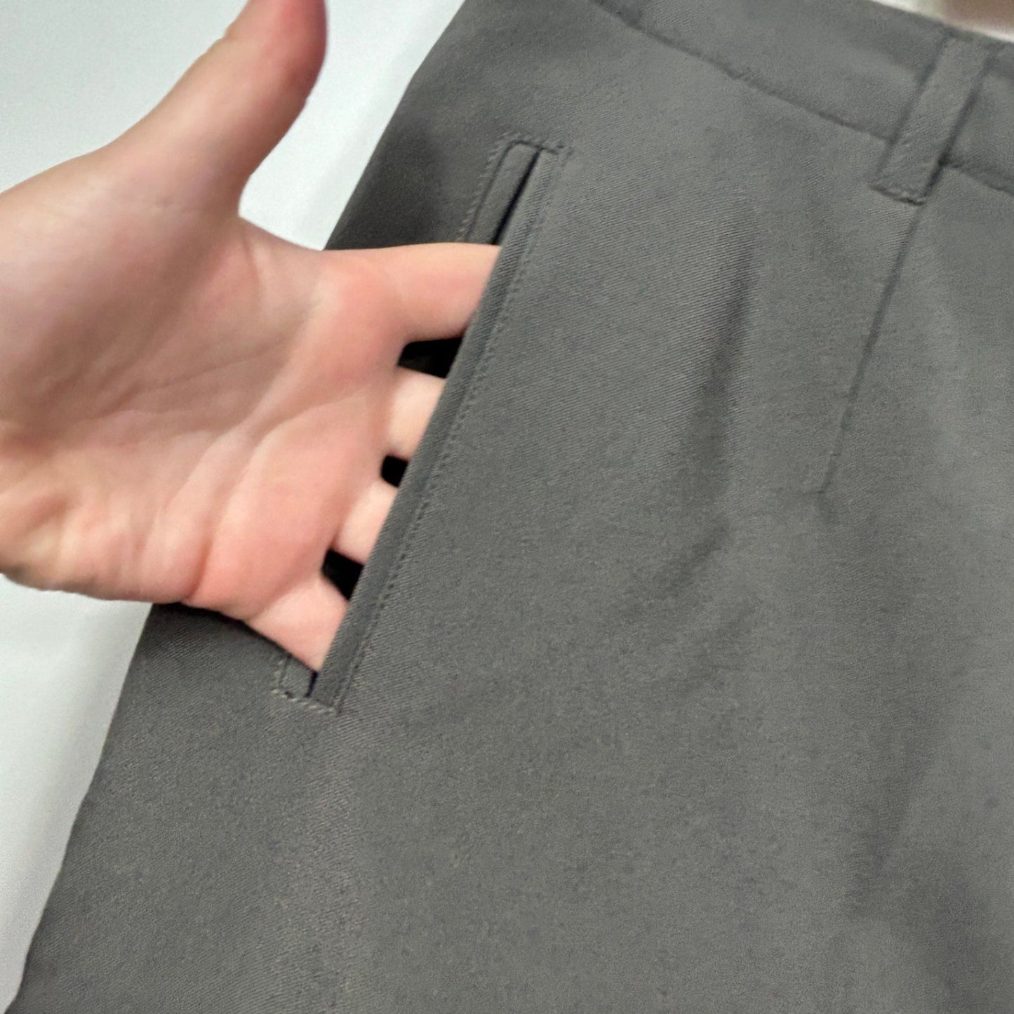 Black Pepper Women's Size 20 Charcoal Straight-Leg Trousers Pants Pockets