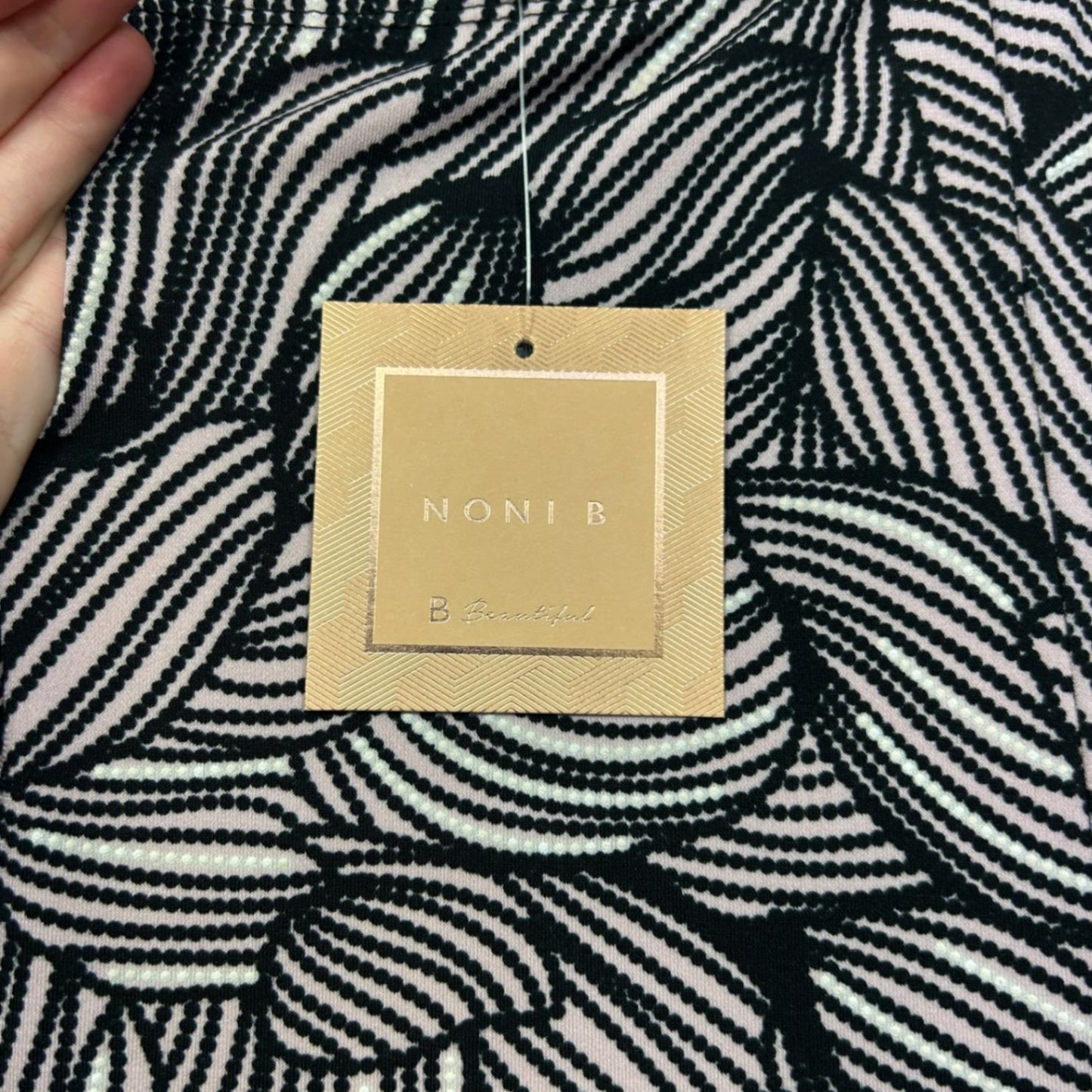 New Noni B Black Puff Print Midi Stretch Waistband A-Line Skirt Size 14