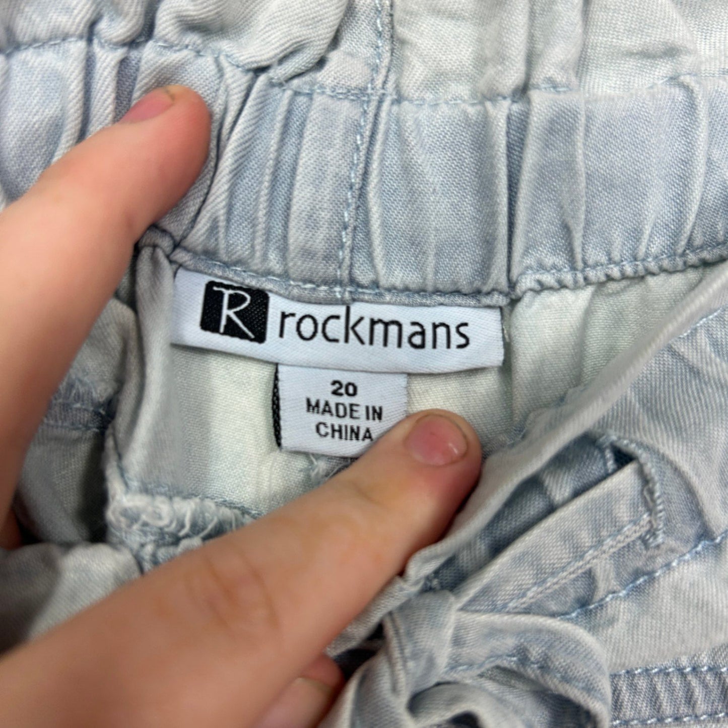 New Rockmans Chambray Lyocell Light Blue Casual Shorts Size 20