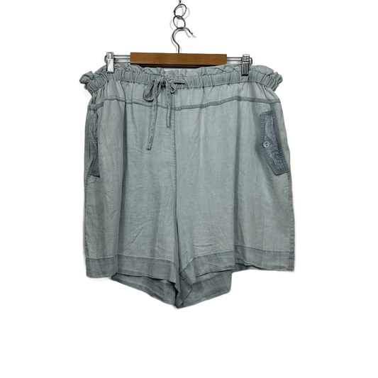 New Rockmans Chambray Lyocell Light Blue Casual Shorts Size 20