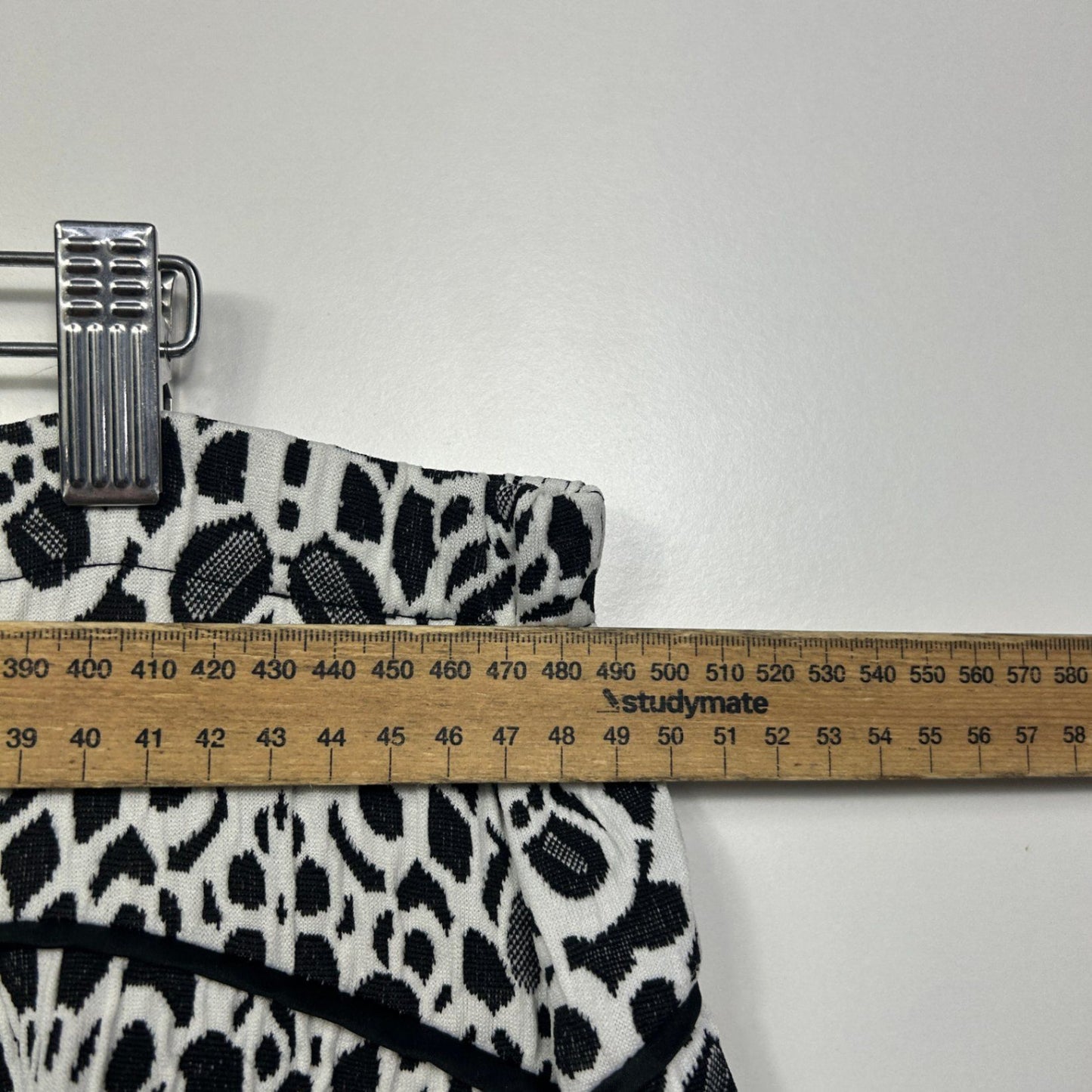 Queenspark Womens Grey Textured Black Knee Length A-line Skirt Size 2XL