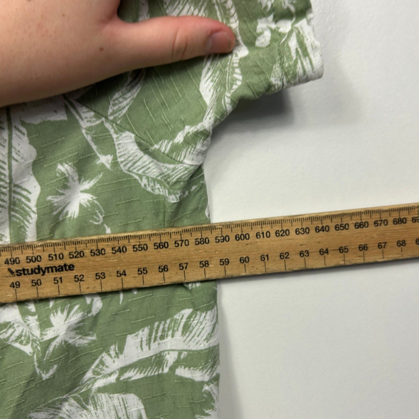 Anko Green Viscose Short Sleeve Leaf Print Round Neck Casual Blouse Top Size 14