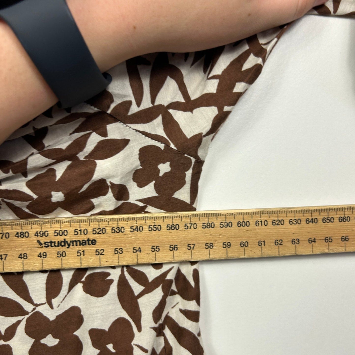 Sportscraft Brown Silk Blend Long Sleeve Button Up Shirt Blouse Size 18