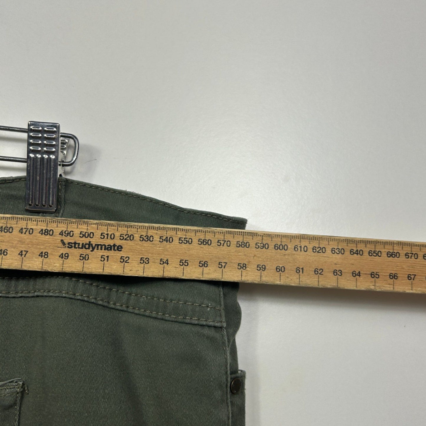 Breakers Womens Olive Green Cotton Bermuda Shorts Size 26