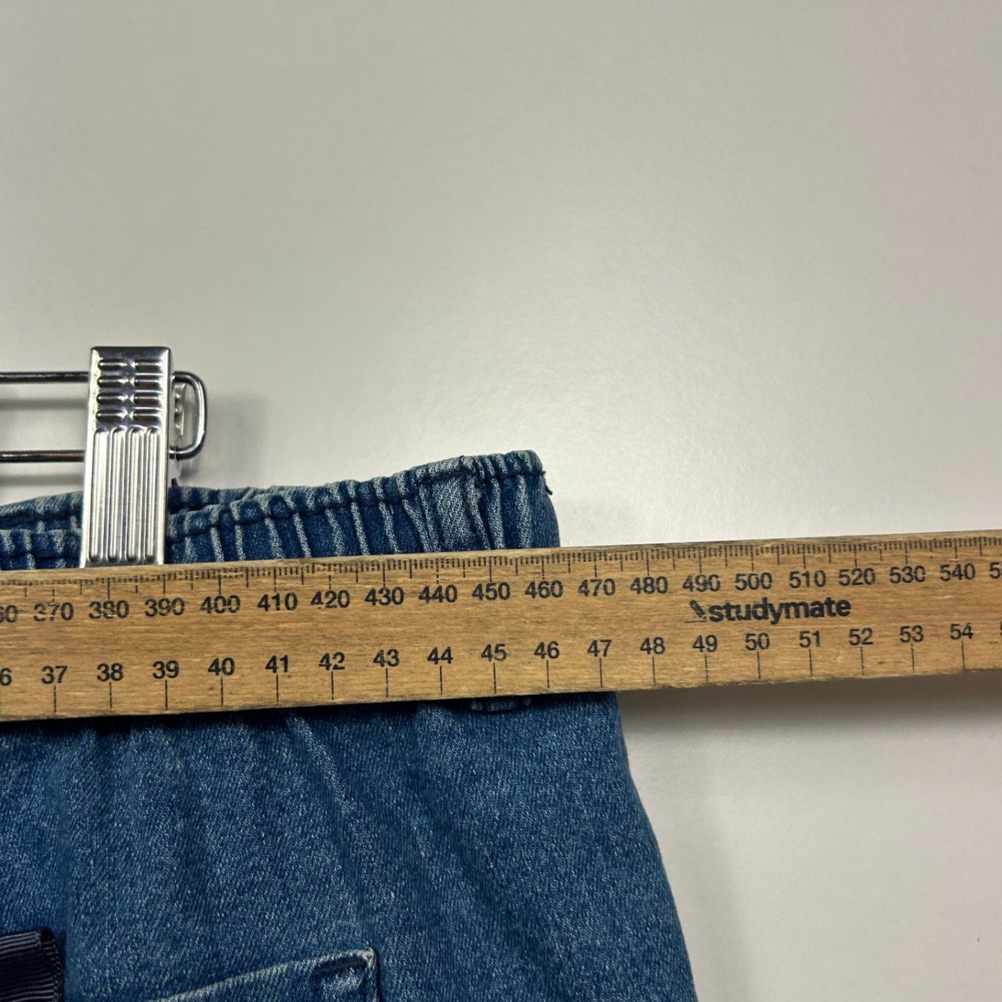 Elliotts Mens Blue Cargo Pockets Denim Shorts Size 42