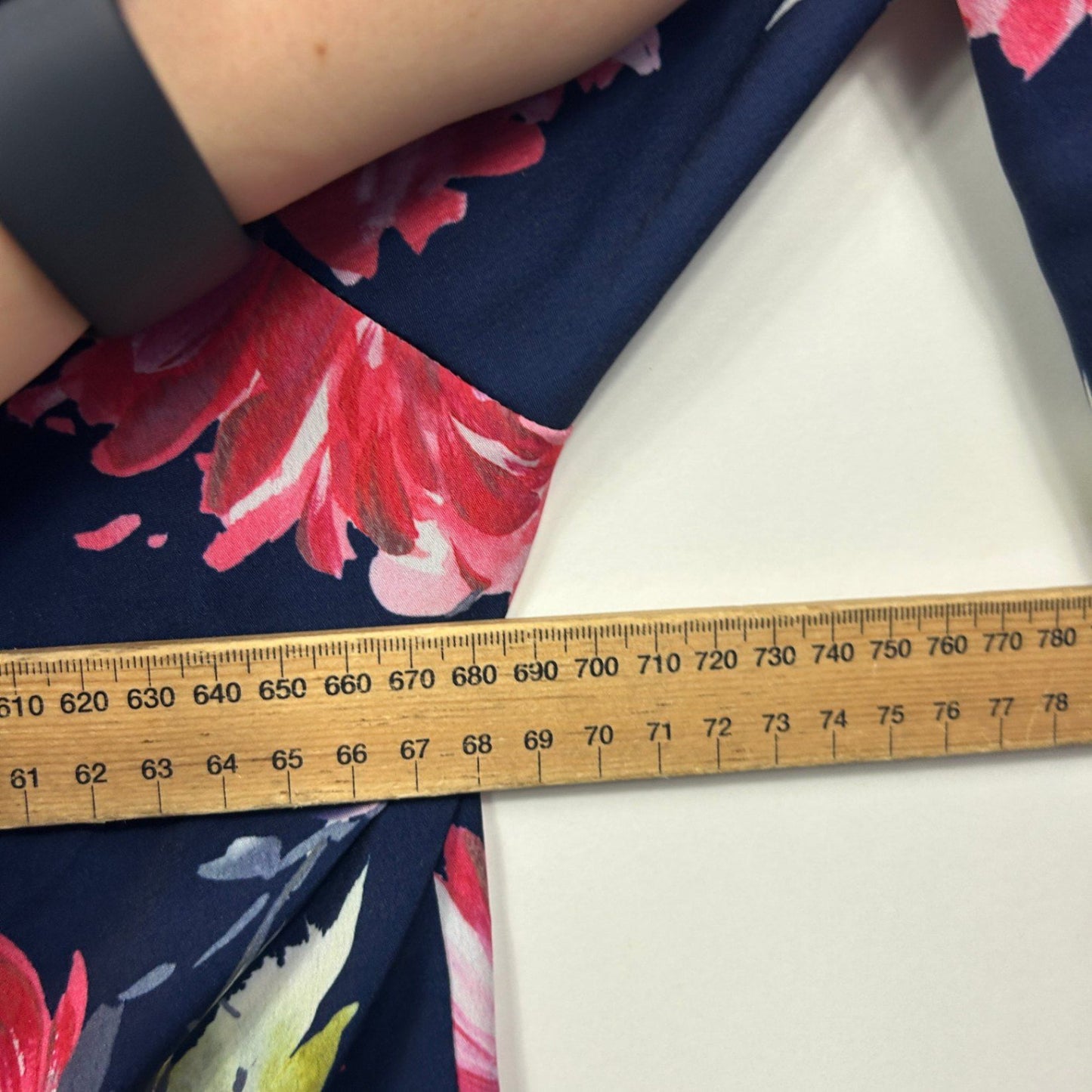 Sara Womens Navy Multicoloured Floral V Neck Tunic Top Blouse Size 24