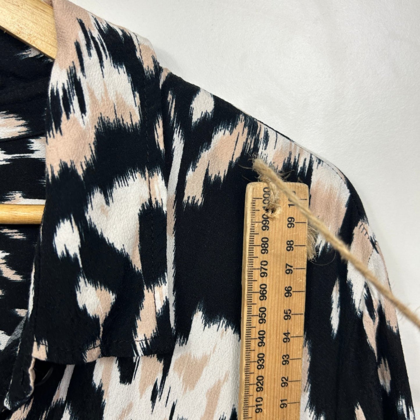 Virtuelle Dress Size 24 Black Roll Tab Sleeve Midi Length Button Up