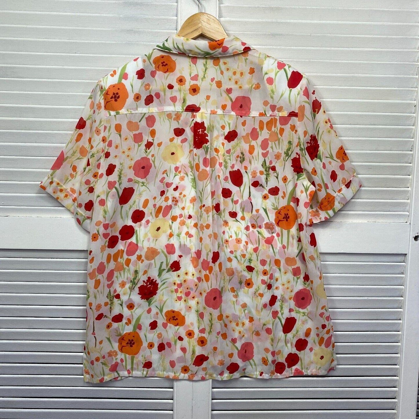 Vintage Leesa Fashion Top Womens 14 Button Up Floral Poppies Tulips Cottagecore