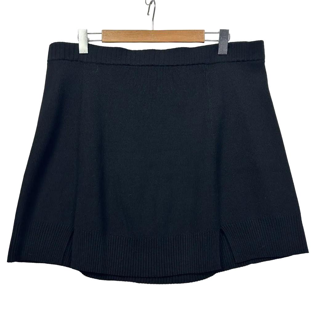 Black ribbed skirt front view