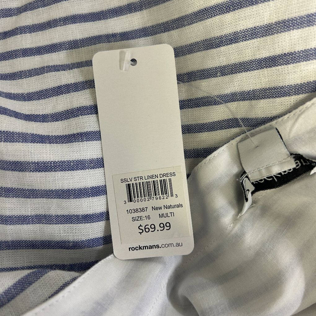 White shirt with price tag label detail view