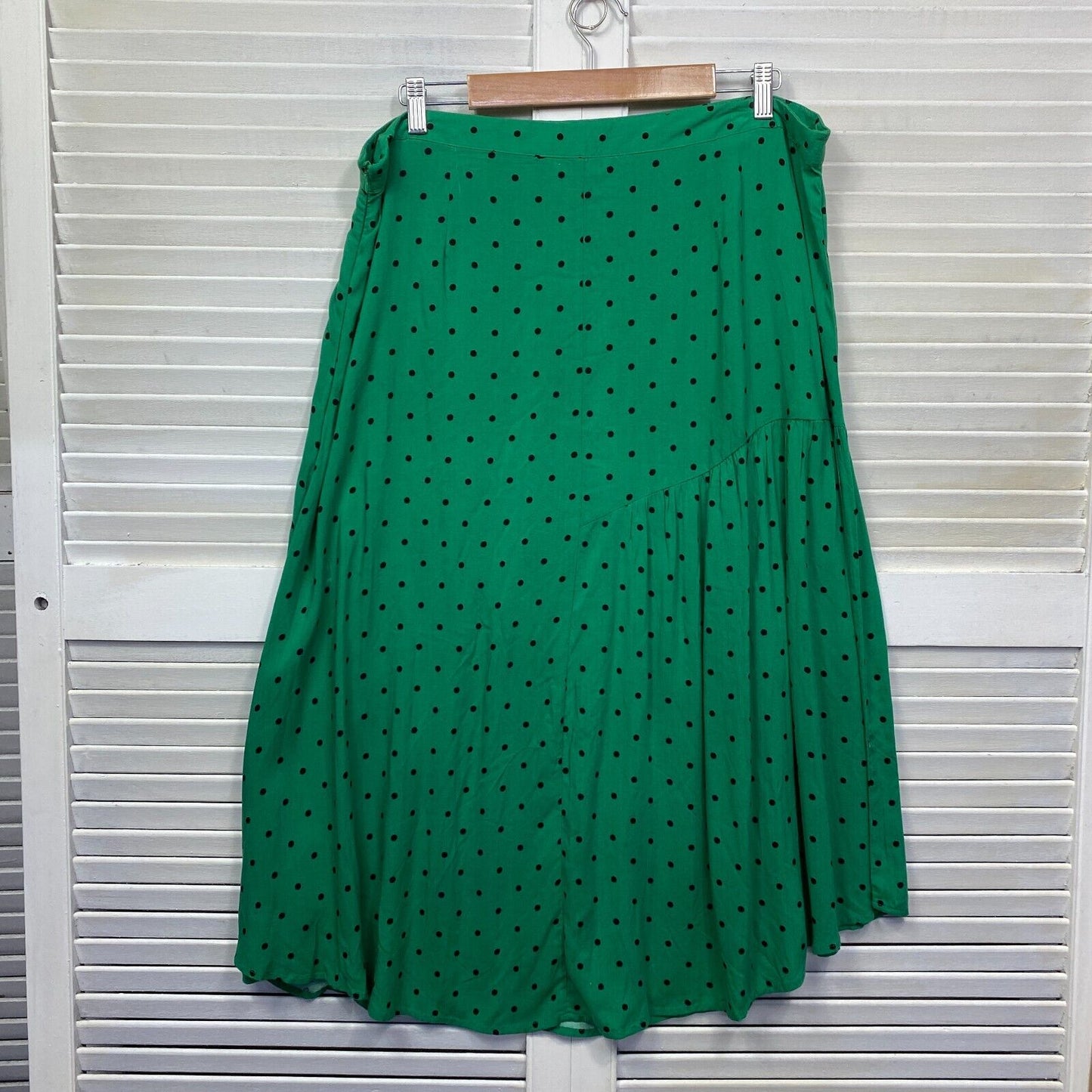 Isobelle Skirt Size 18 Plus Green Polka Dots Midi Length Viscose