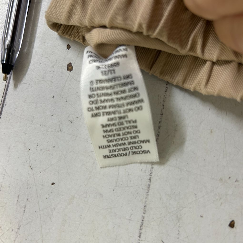 Preview Beige Pants - Size 16