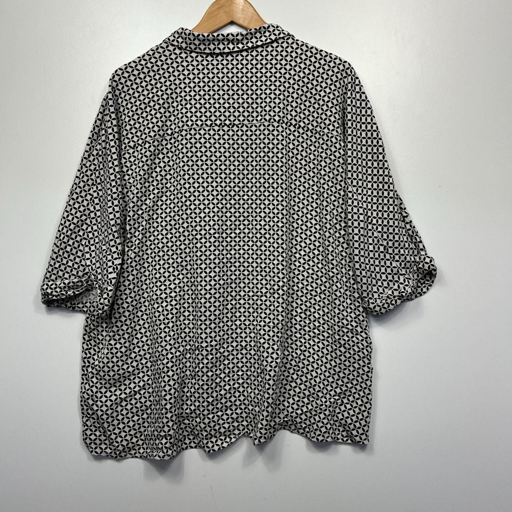 Anko Black and White Print Shirt - Size 16