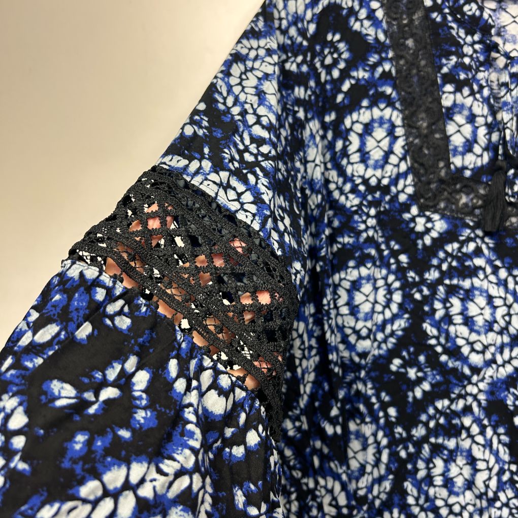 Rockmans Blue Print Top - Size 18