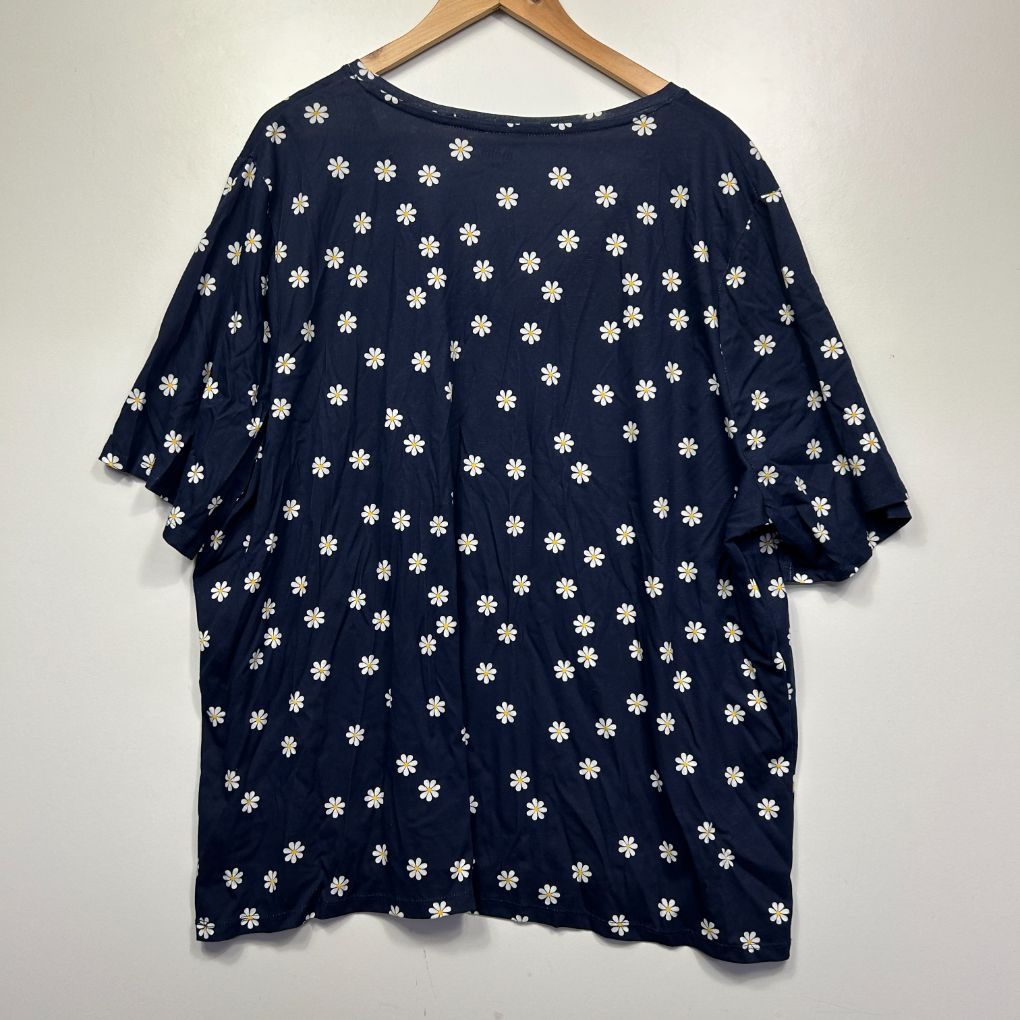 Avella Navy Cotton Daisy Top - Size 26