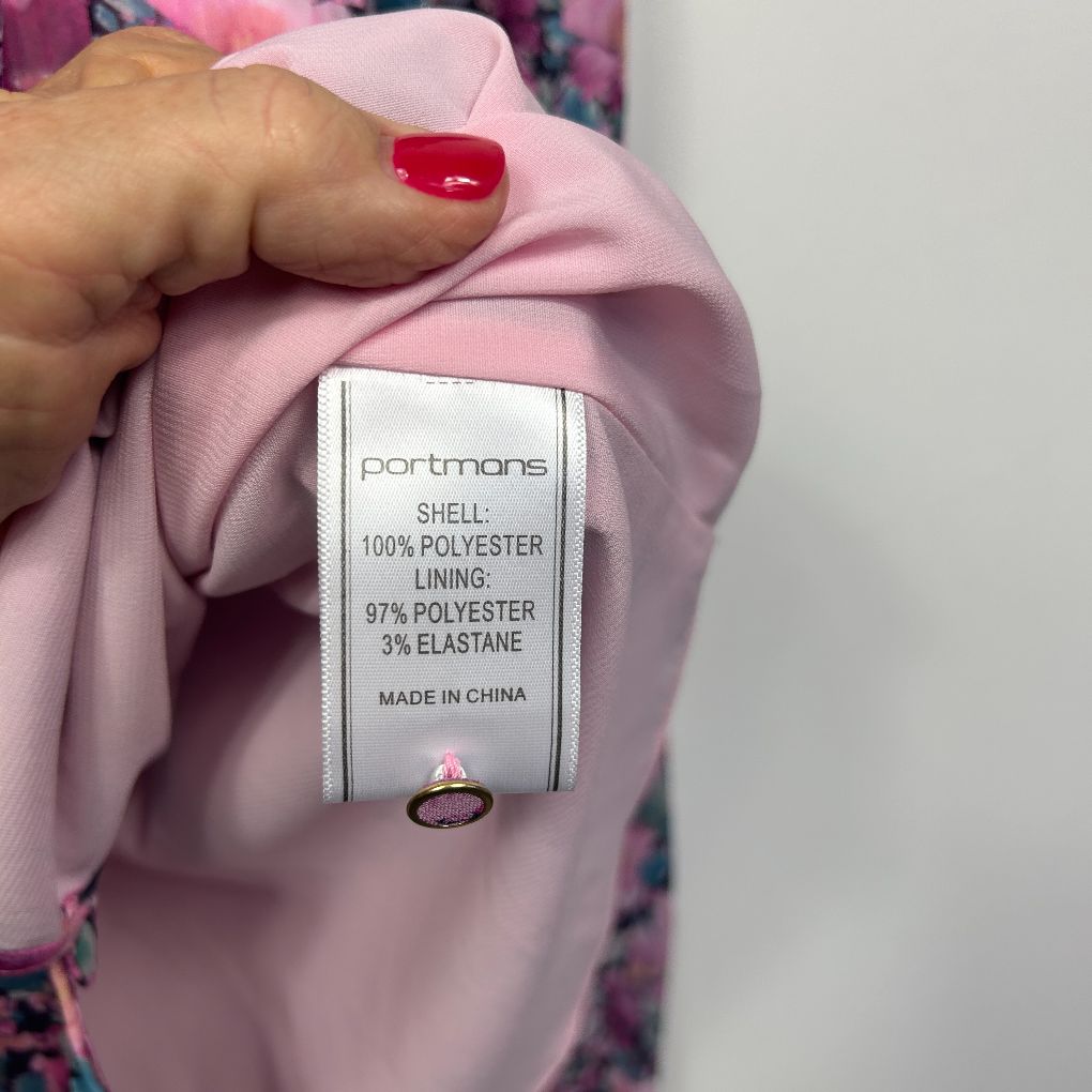 Pink jacket label detail view