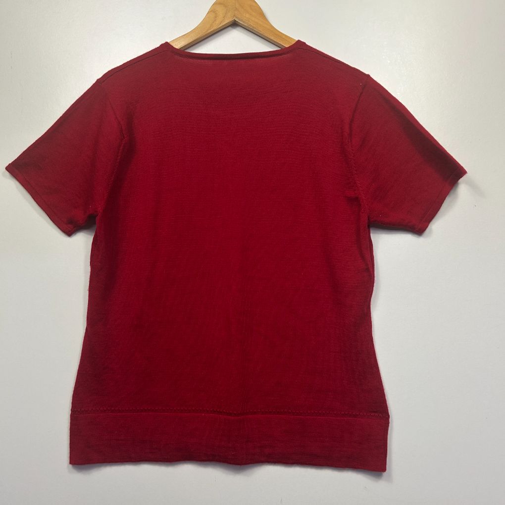 Burgundy t-shirt back view