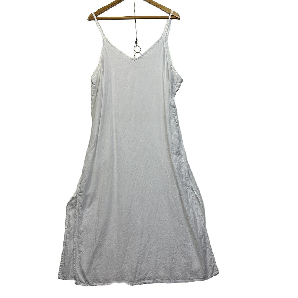 & me White Linen Dress - Size 18