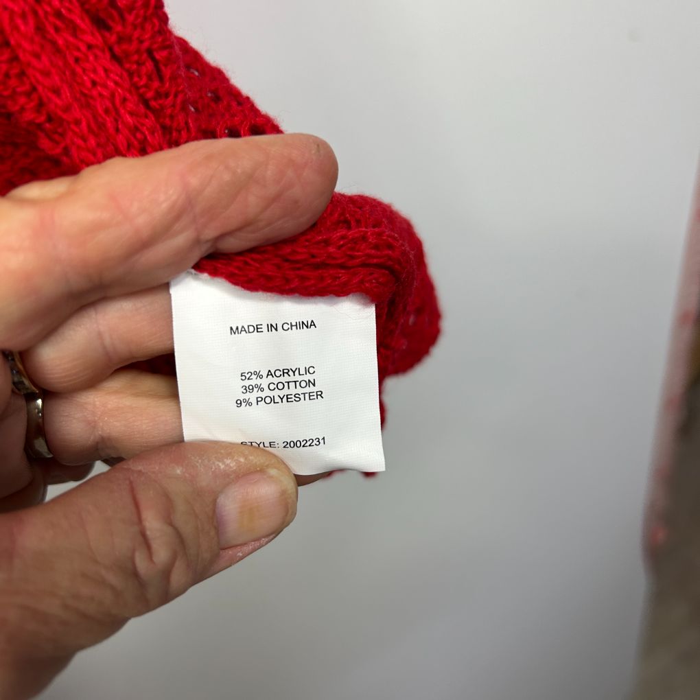 Red jumper label detail view