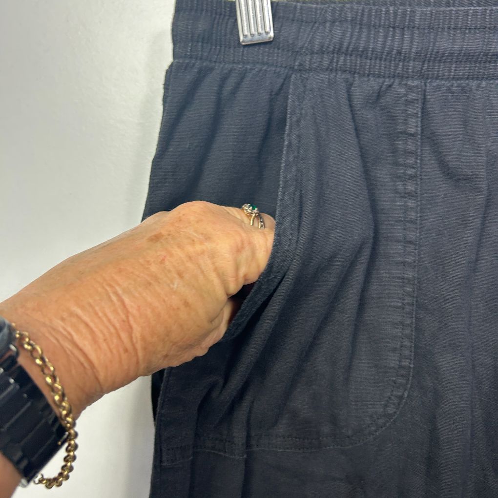 Navy pants front view detail