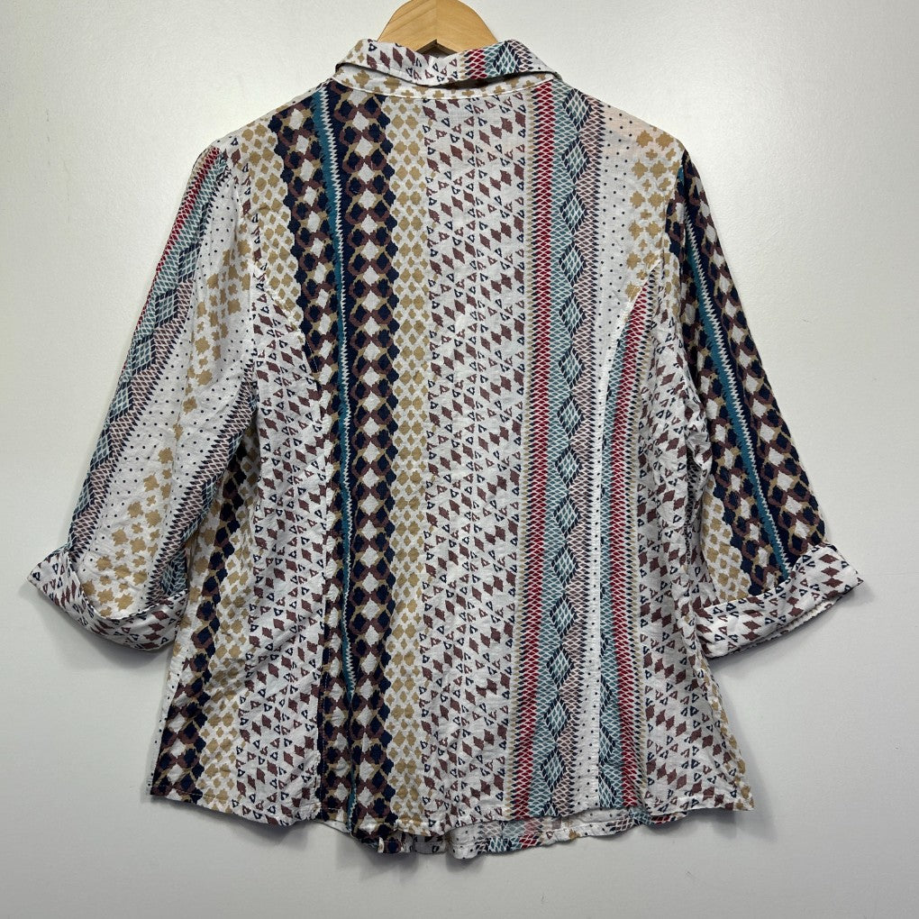 Navy and cream patterned three-quarter sleeve shirt front view